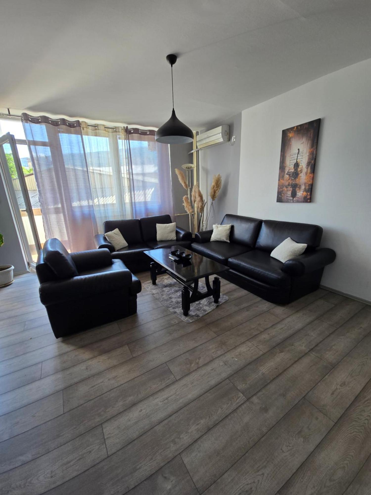 City Center Apt Wfree P Скоп'є Екстер'єр фото